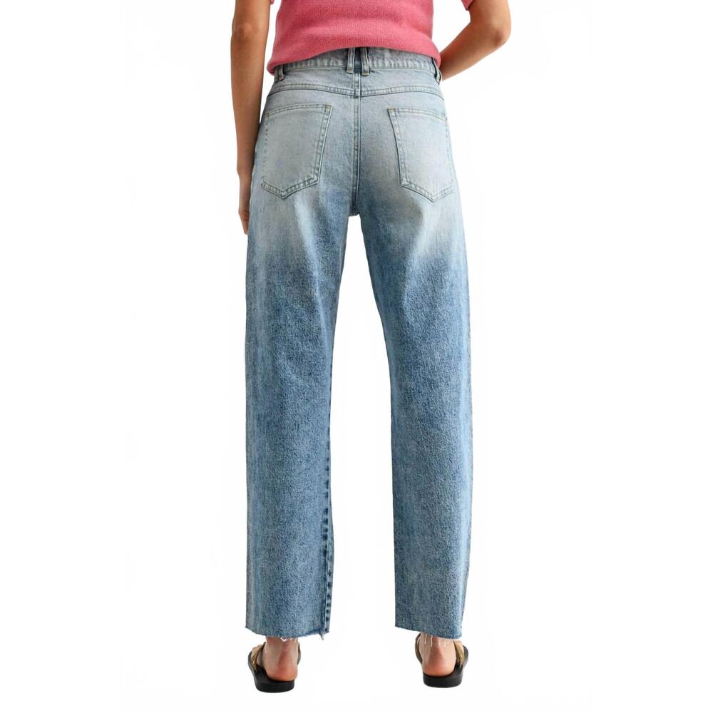 NEW CAMELLIA studded high-waist straight-leg jeans in med washed - Picture 4 of 6